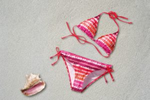 bikini-377487_1920
